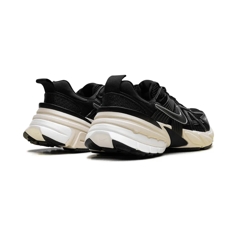 Nike V2K Run “Black Muslin” (FD0736-012)