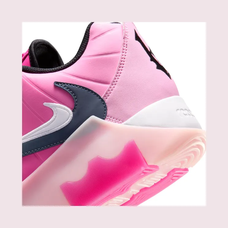 nike-lebron IO7381-600
