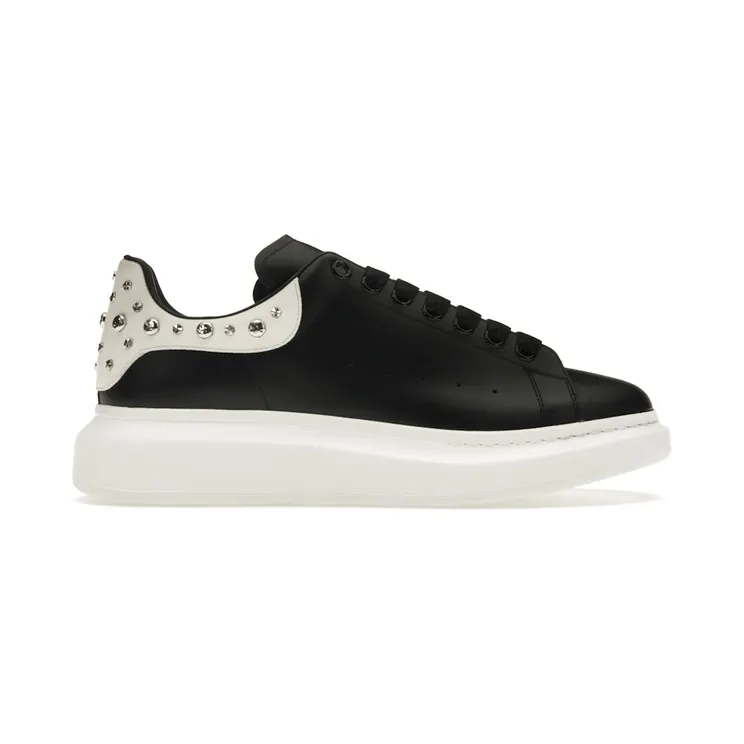Alexander McQueen Oversized Black Studd (553776WHGP51070)