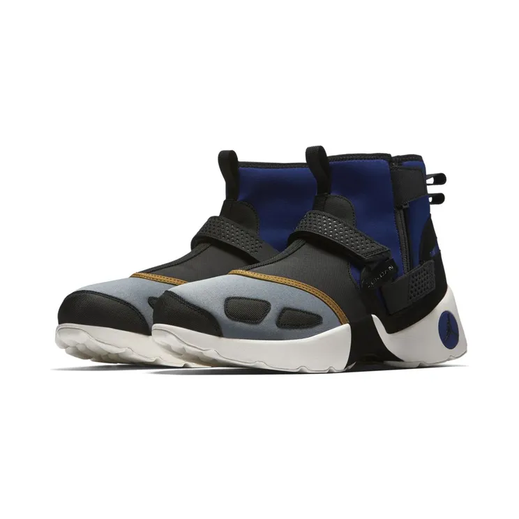 Jordan Trunner LX High Black Grey Blue