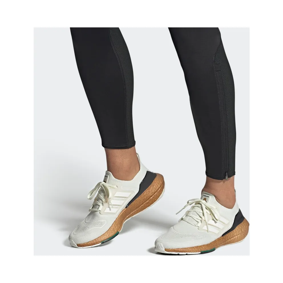 adidas Ultraboost 22 Made with Nature White Tint / Zero Metalic / Core Black (HP9183)