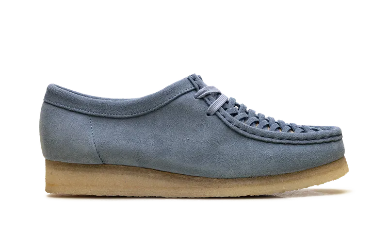 Clarks WALLABEE WEAVE “Powder Blue Suede” (26180614)