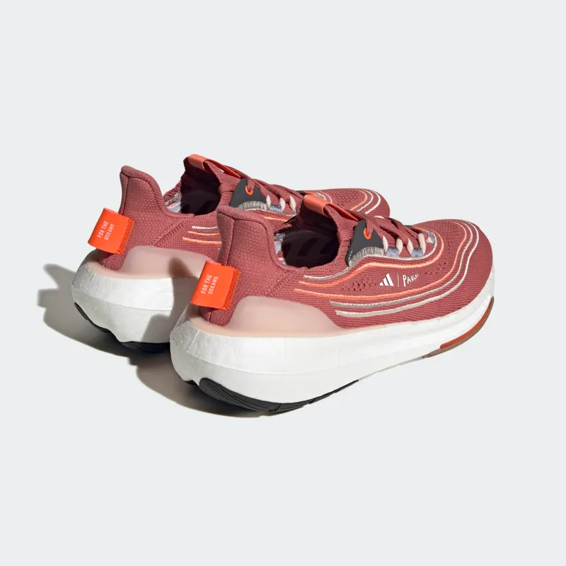 adidas Ultra Boost Light Wonder Red Cloud White Wonder Taupe (HQ1402)