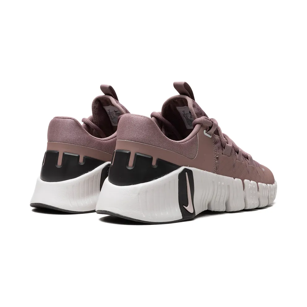 Nike Free Metcon 5 “Smokey Muave” (DV3950-201)