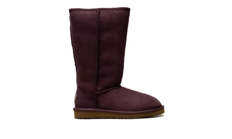 Ugg Classic Tall “Black Berry Wine” (5229K-BLBW)