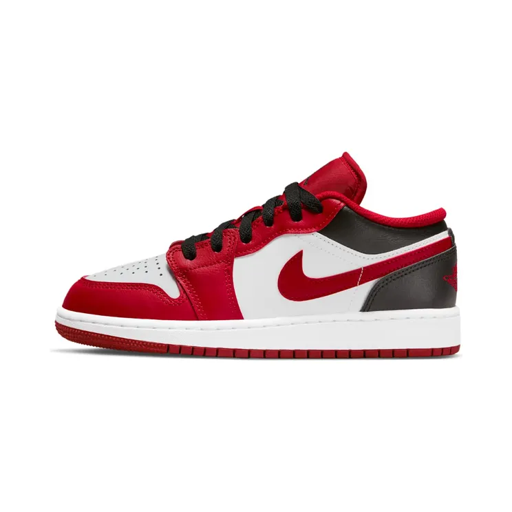 Jordan 1 Low Bulls – GS “White / Black / Gym Red” (553560-163)