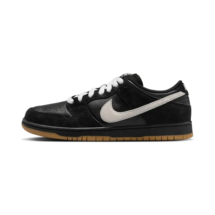 Nike Dunk Low Pro SB “Black / Gum Light Brown / White” (HF3704-003)