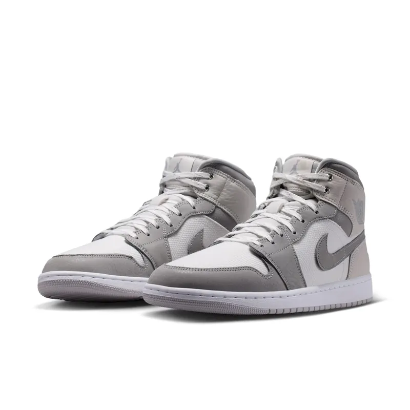 Air Jordan 1 summit white/lt smoke grey/phantom/sail (IO2050-100)