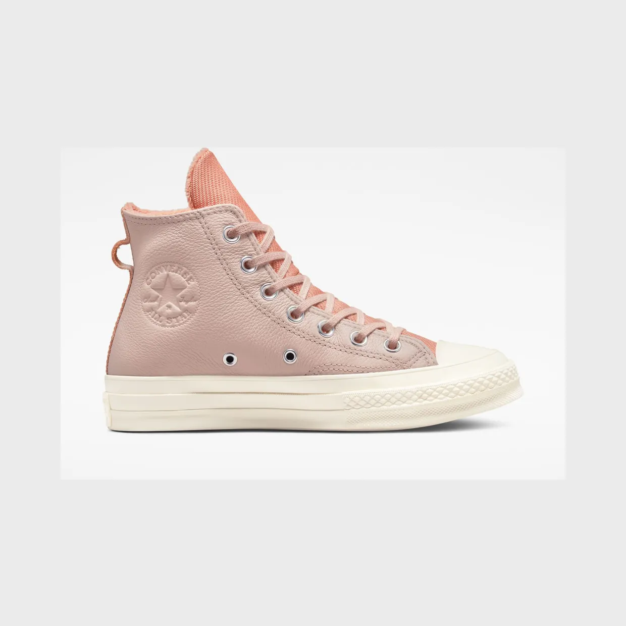 converse-sneaker A01332C