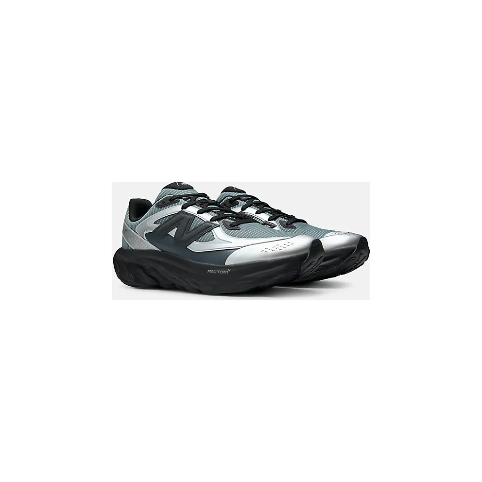 NEW BALANCE CAYL x New Balance TRN “Slate Grey / Silver Metallic / Black” (UTRNCA)
