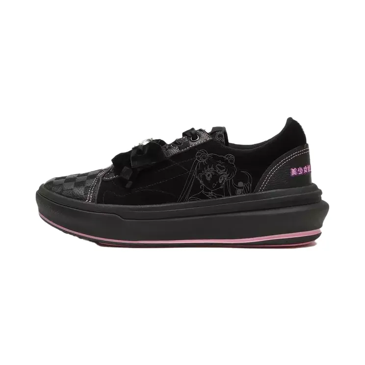 Vans Old Skool Overt ComfyCush “Sailor Moon” (VN0A7Q5E-BKA)