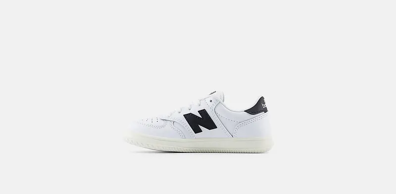 NEW BALANCE T500 Lace “BLACK / NB WHITE” (PST500CA)