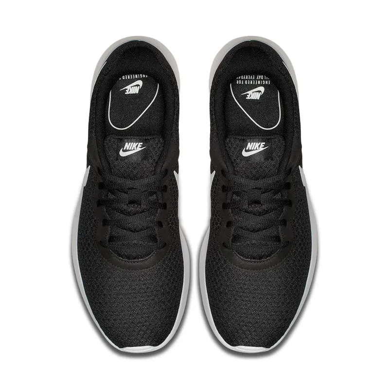 Nike Tanjun Black/White (812654-011)
