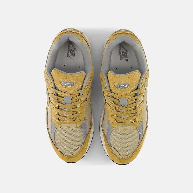 new-balance-2002r U2002RCE