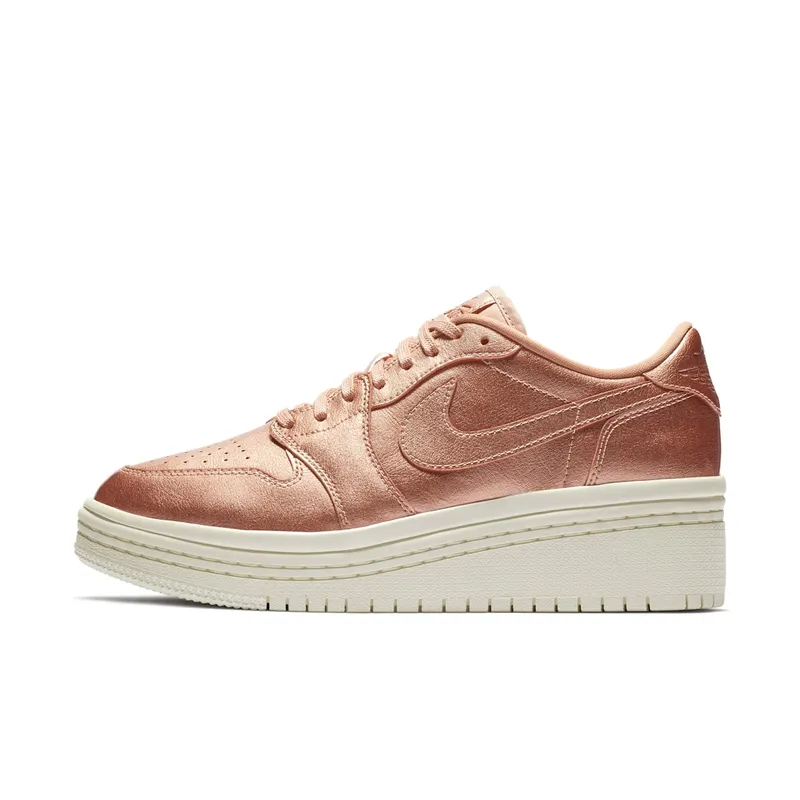 Jordan 1 Retro Low Lifted Metallic Red Bronze (W) Metallic Red Bronze/Sail (AO1334-901)