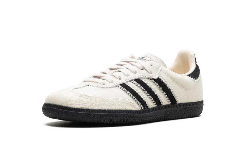 adidas Samba OG “Wonder White”: de klassieker in zacht pony hair (3)