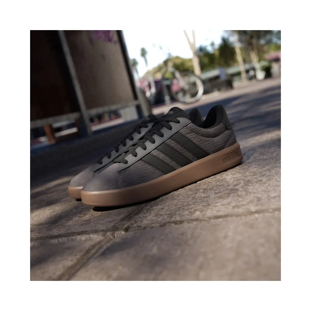 Adidas GRAND COURT 3.0 Shoes Charcoal / Core Black / Gum (KH9515)