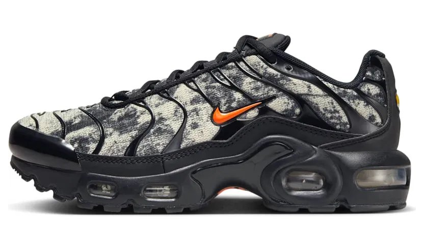Nike Air Max Plus Black Orange Camo (FV6915-001)