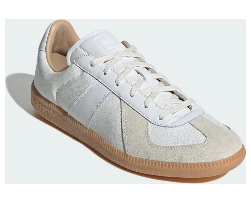adidas BW Army in wit en gum (JH7834): bijna geen logo, en dat is precies het punt (3)