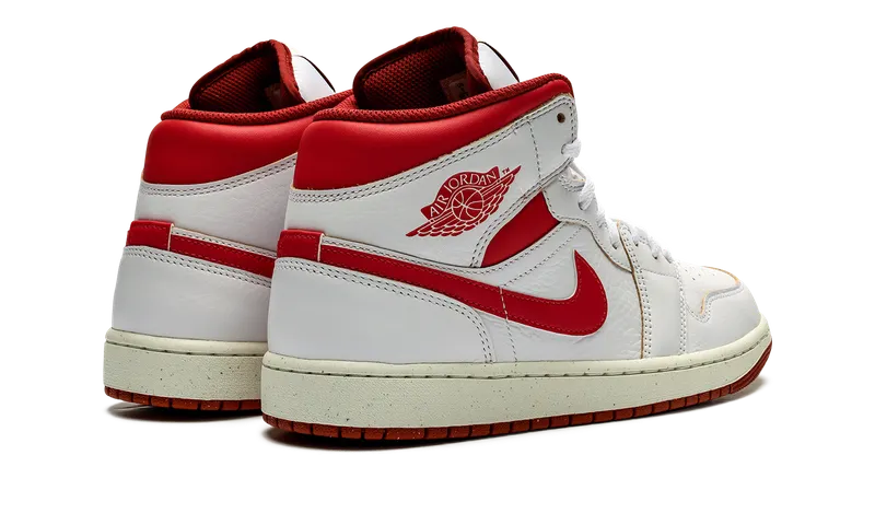 Air Jordan 1 Mid SE “Dune Red” (FJ3458-160)