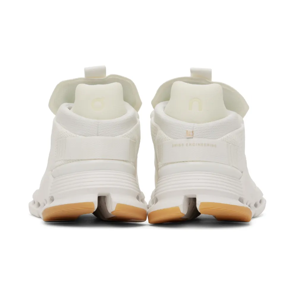 On White Cloudnova Undyed (88.98532)