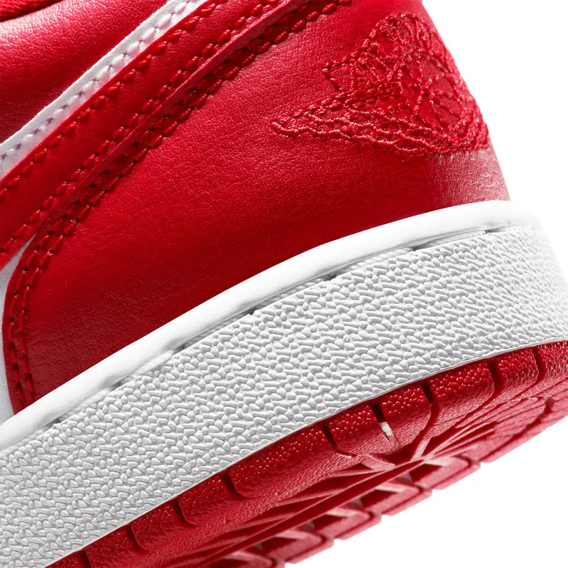 air-jordan-1 553560-611