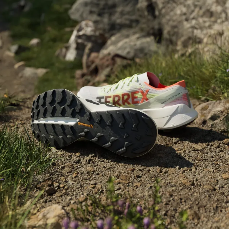 Adidas AGRAVIC SPEED ULTRA 2 – Women Cloud White / Core Black / Reflective Silver (JR9110)