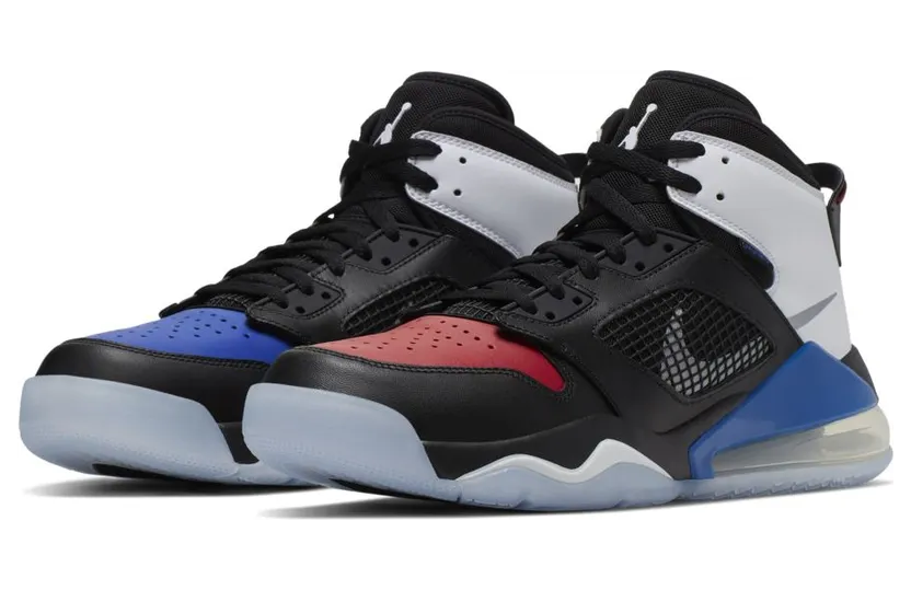 Jordan Mars 270 Top 3 (CD7070-001)