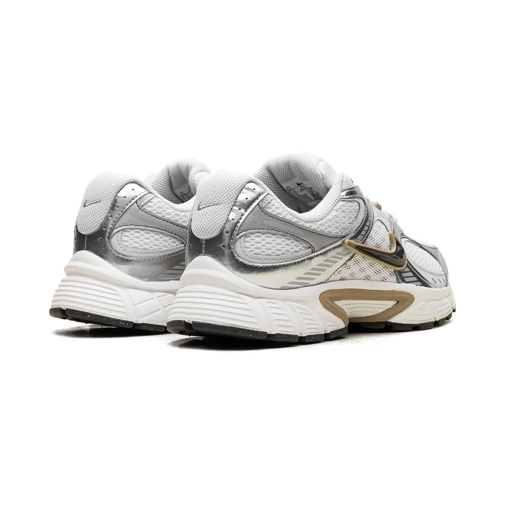 Nike V5 RNR “Parachute Beige Metallic Pewter” (HJ5228-102)