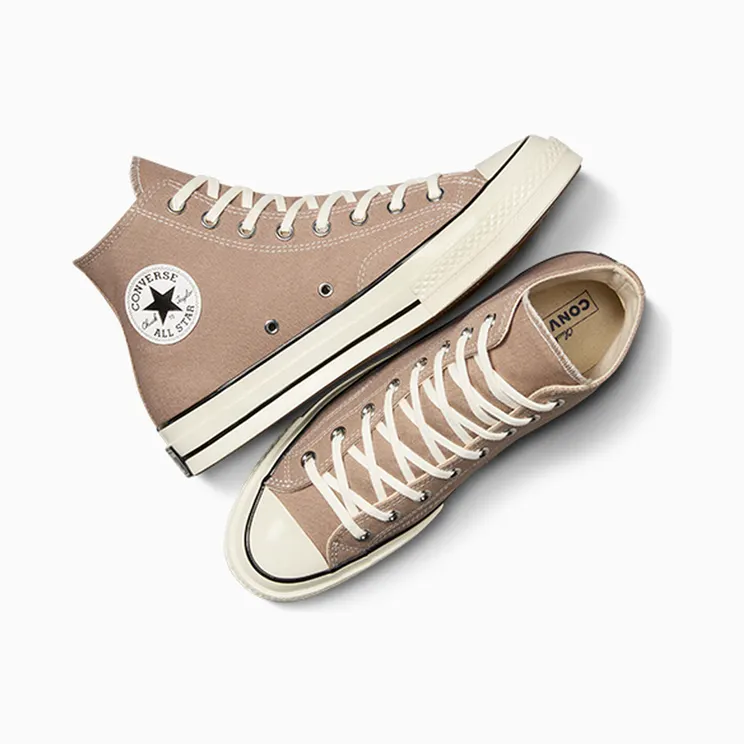 converse-chuck-taylor-all-star A06520C