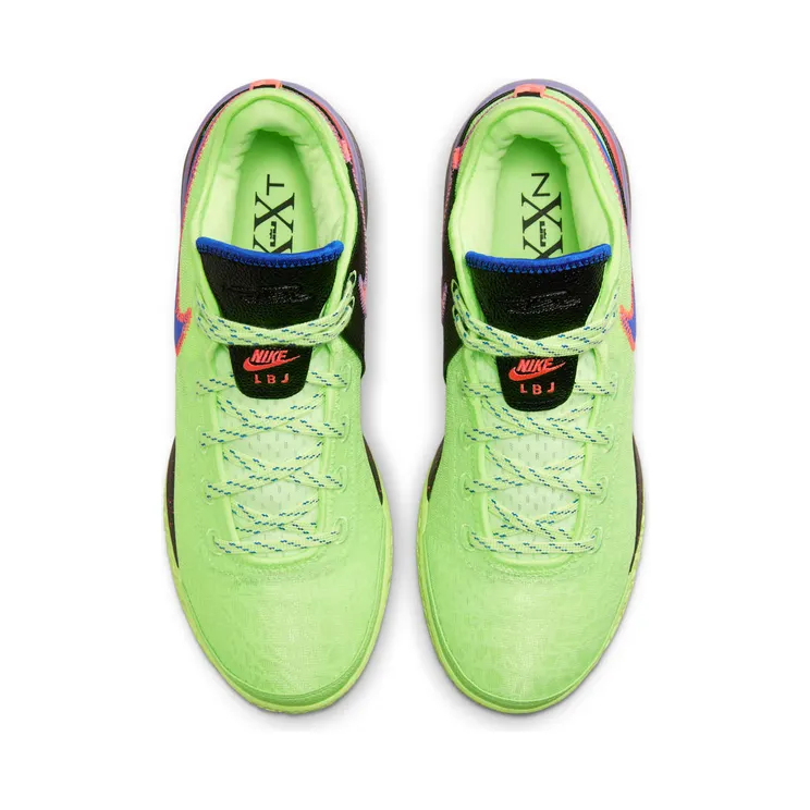 nike-zoom DR8784-300