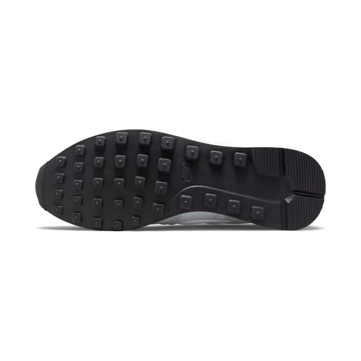 nike-internationalist DR7886-002