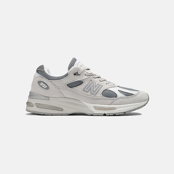 New Balance 991 v2 “Nimbus Cloud” (U991LG2)