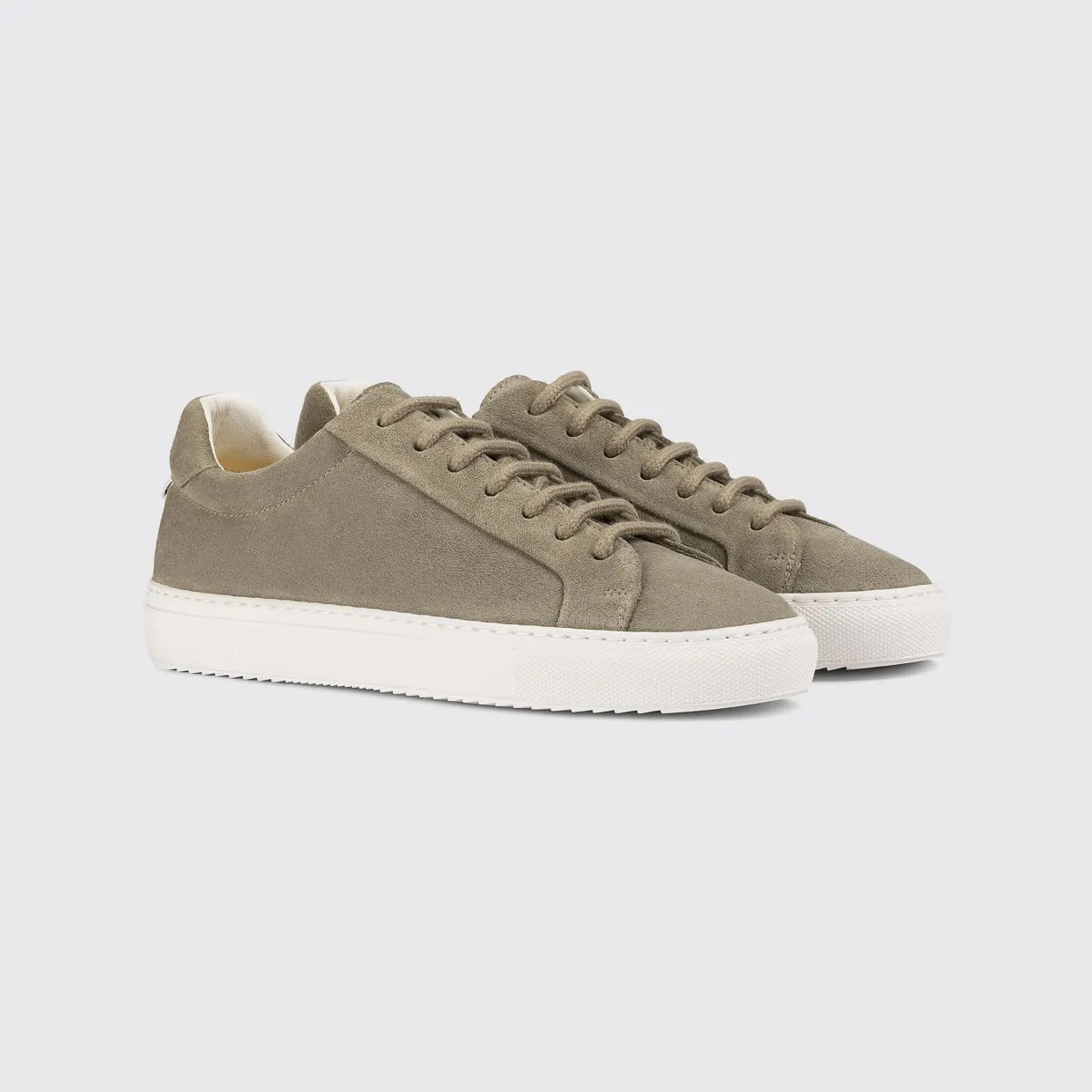 Doucal’s Suede Sneakers Mud (DD8901JESSUF229EM20)