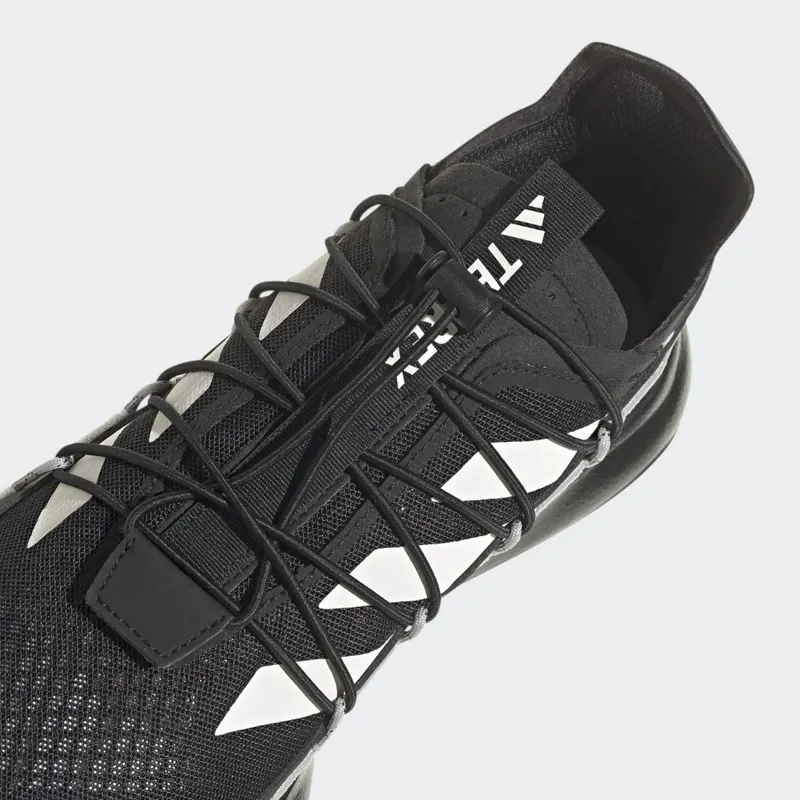adidas Terrex Voyager 21 Travel Core Black Chalk White Grey Two (HP8612)