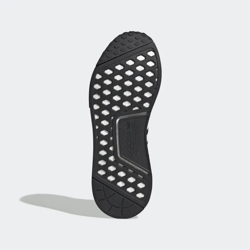 adidas NMD R1 Gradient Monochrome Black White Core Black/Cloud White/Core Black (FV3649)