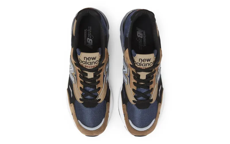 New Balance 920 MiUK Navy Beige Black (M920INV)