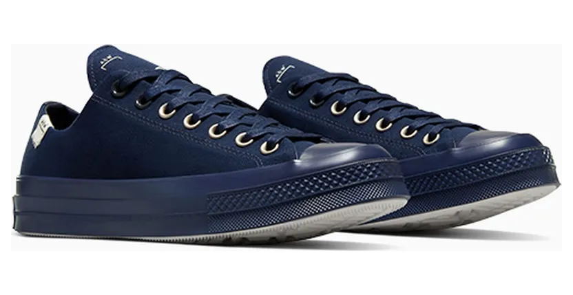 converse-chuck-taylor-all-star A06689C