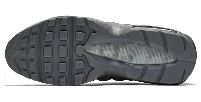 nike-air-max 749766-012
