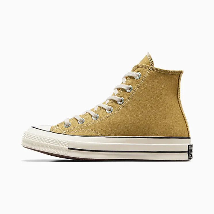 converse-chuck-taylor-all-star A04590C