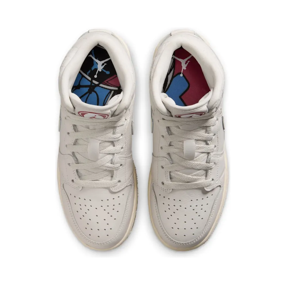 Nike Air Jordan 1 Mid SE “Phantom / Gum Dark Brown / Infrared 23 / Sail” (IO2063-001)