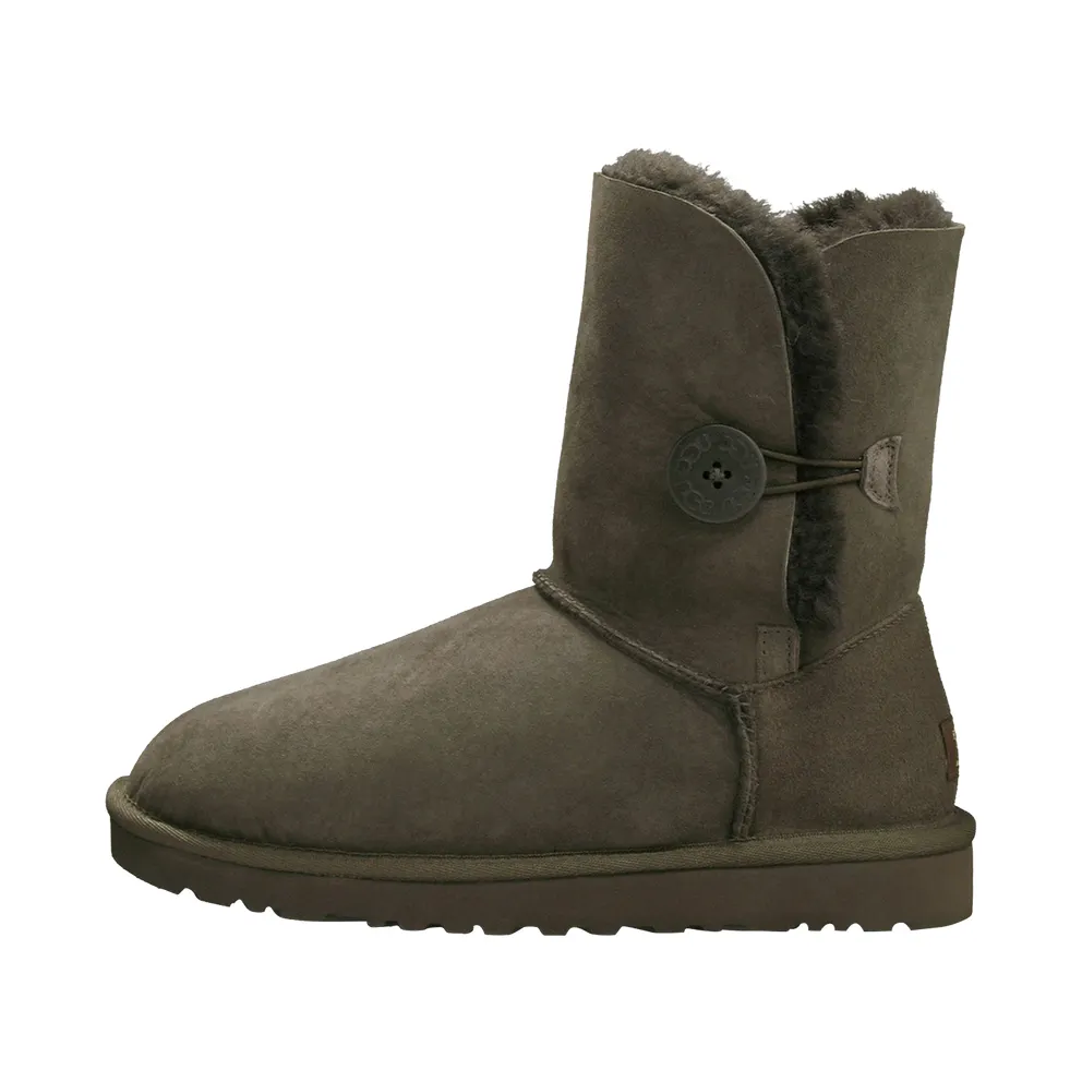 Ugg BAILEY BUTTON BOOT “CHOCOLATE” (5803)