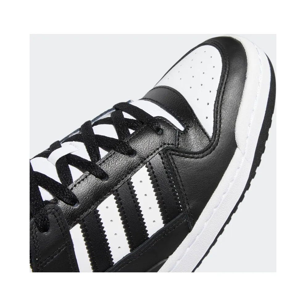 Adidas Forum Low Core Black / Cloud White / Core Black (HQ1494)