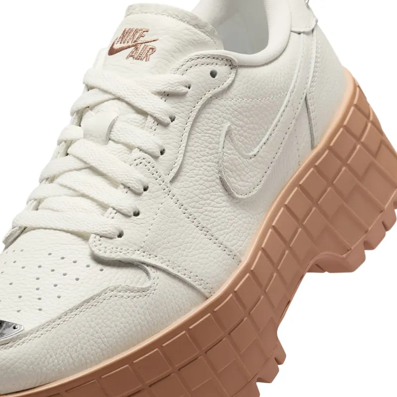 Jordan 1 Low Brooklyn Sail Rattan (HF3184-101)