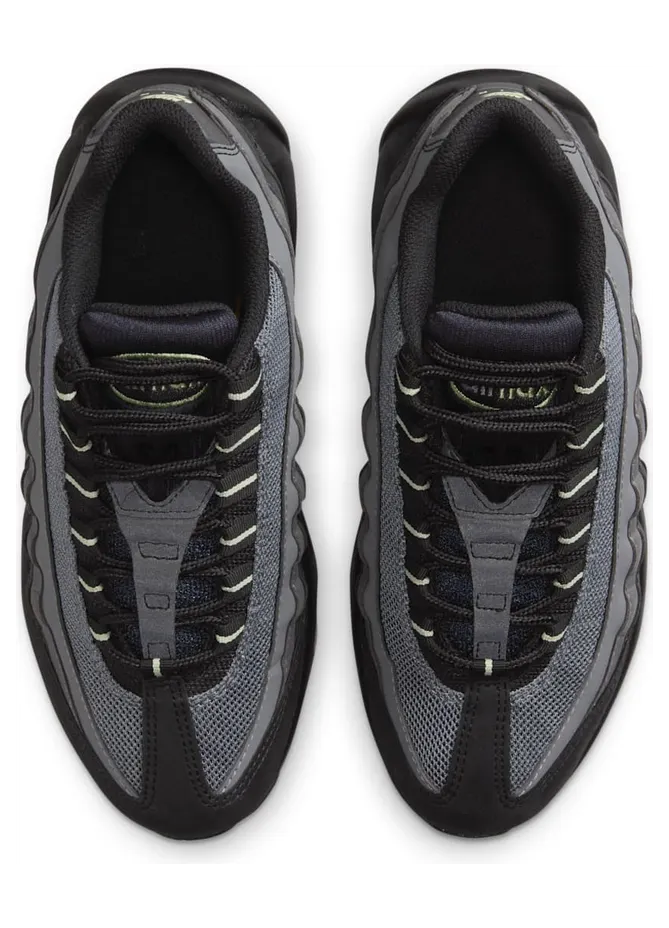 nike-air-max HM9614-001