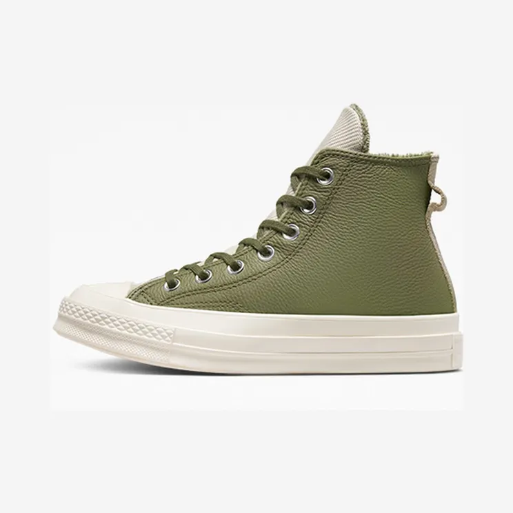 converse-sneaker A01333C