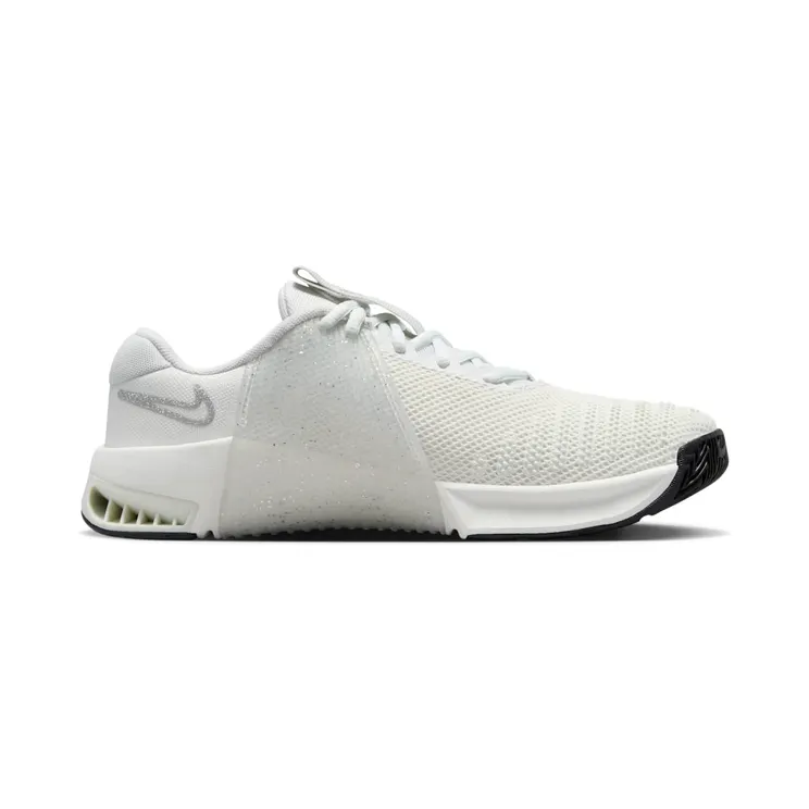 nike-metcon FQ7217-101