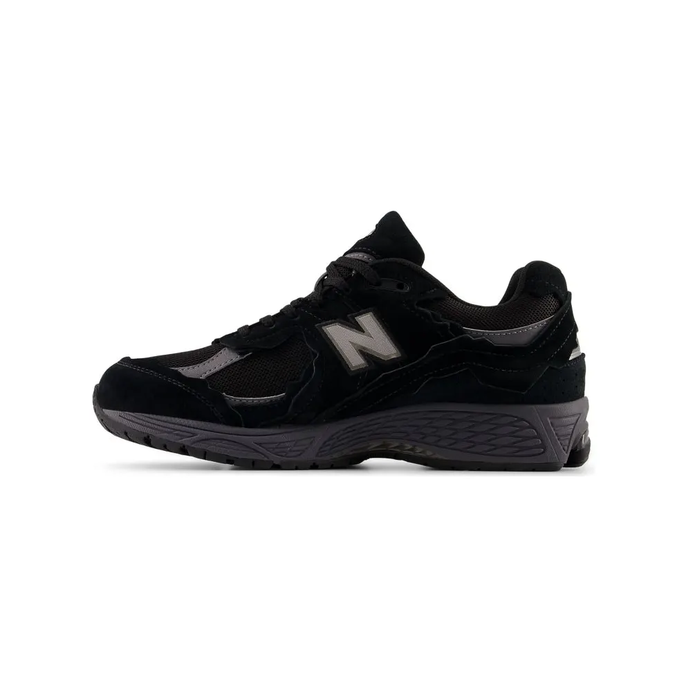 New Balance 2002R Gore-Tex “Protection Pack – Black” (U20023MB)