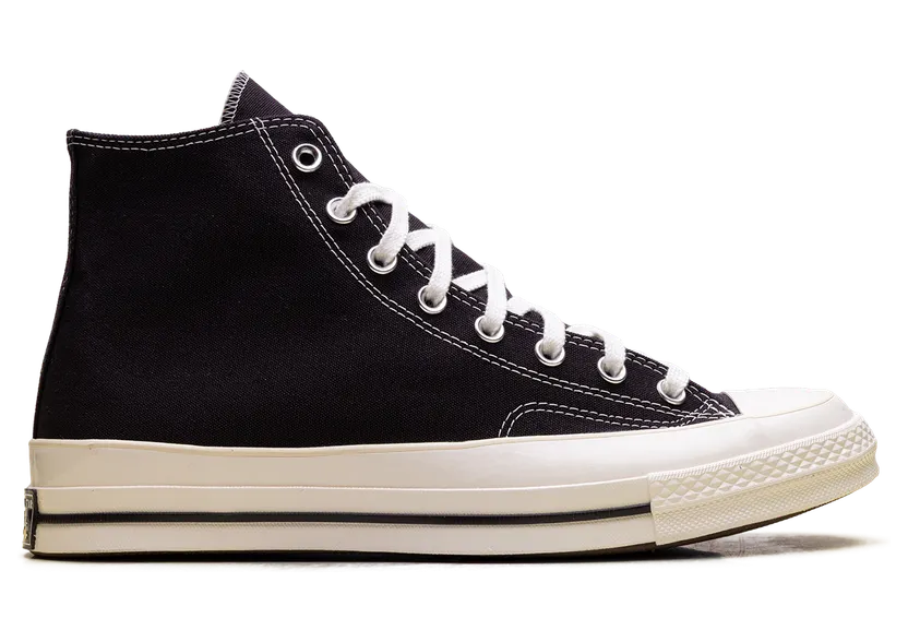 converse-chuck-taylor-all-star A17694C