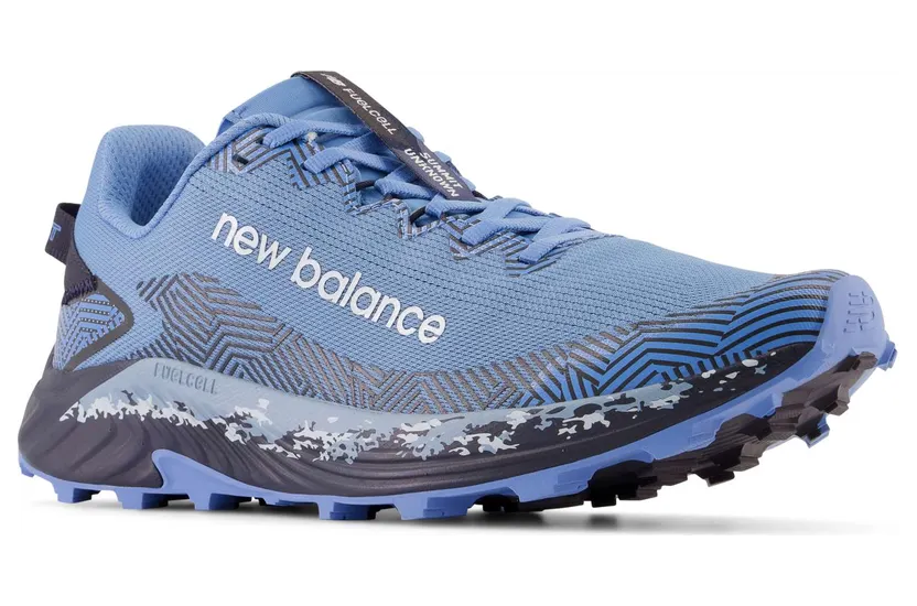 new-balance-fuelcell MTUNKNC4